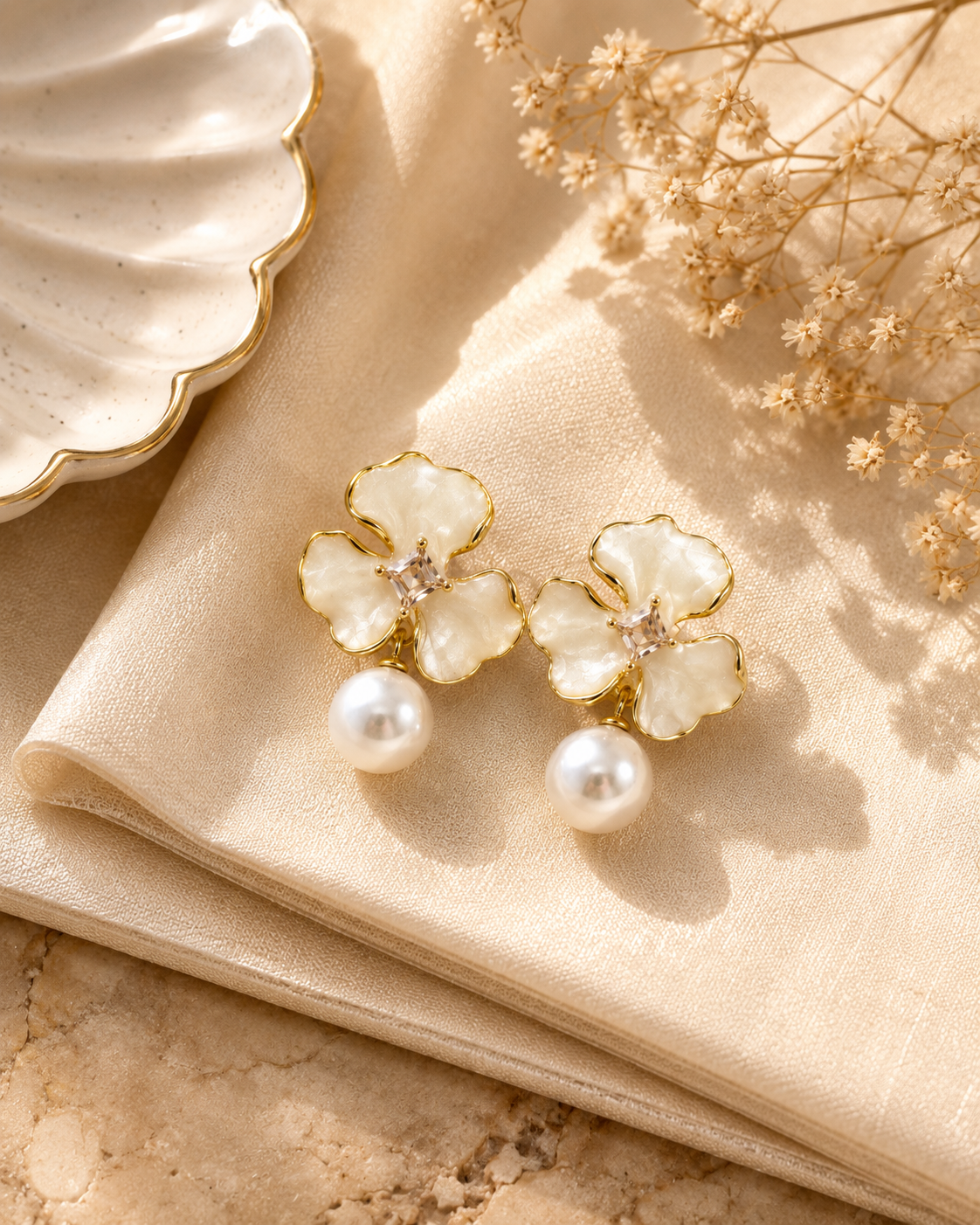 Amaira Flower Pearl Drops