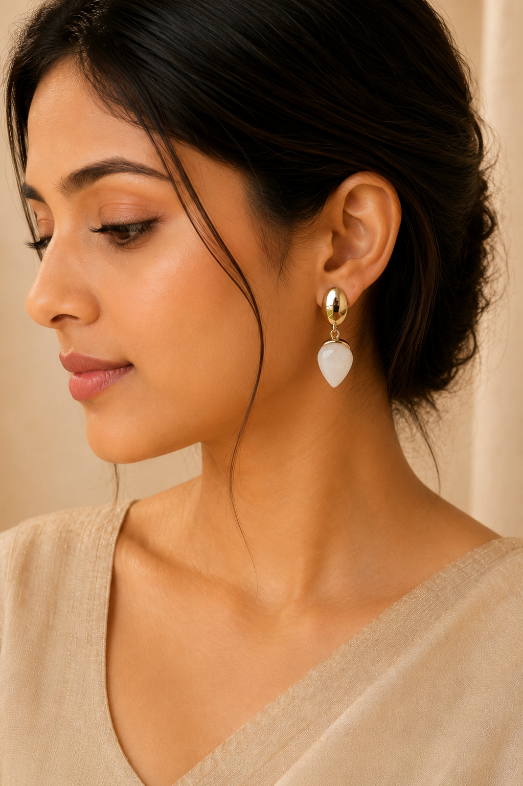 Liyana Teardrop Glow Drops