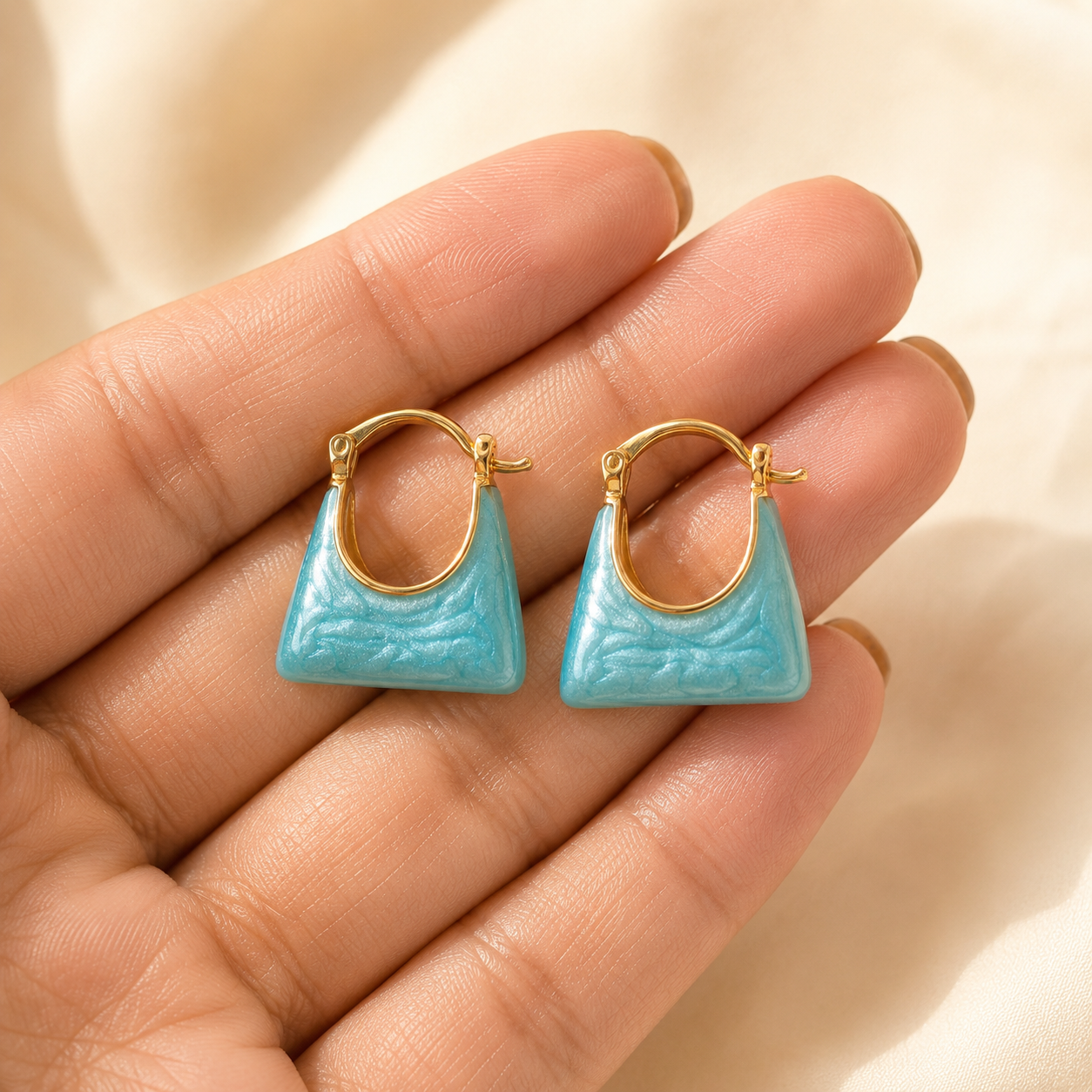 Saanvi Enamel Heart Hoops