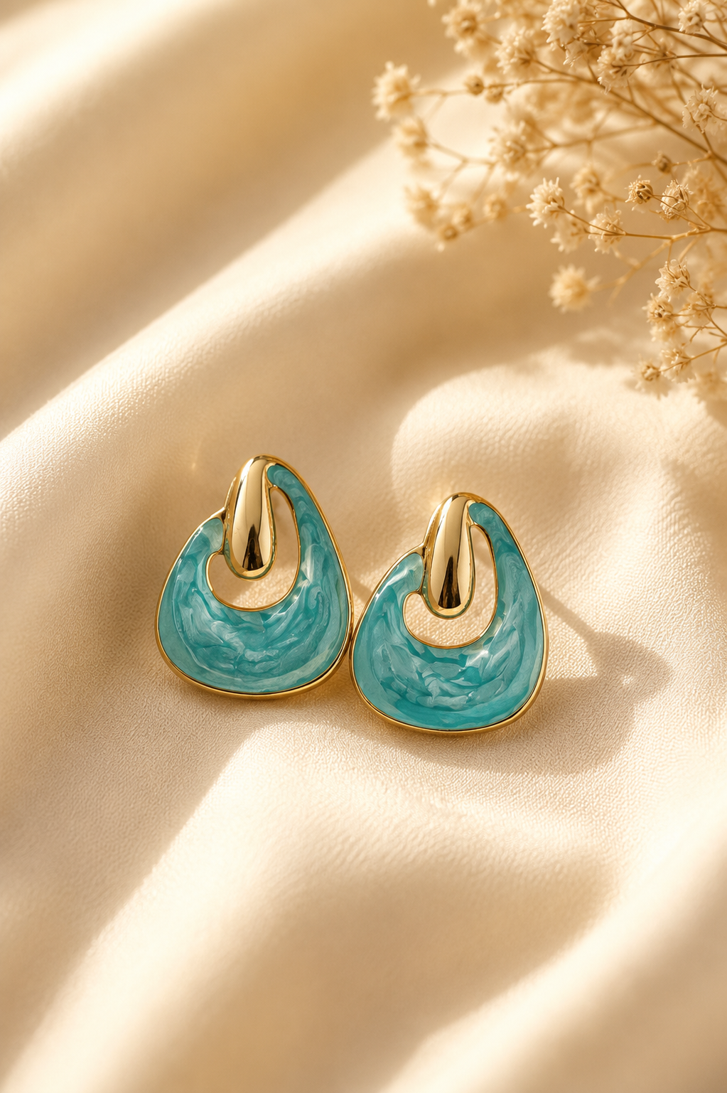 Nyla Enamel Knot Studs