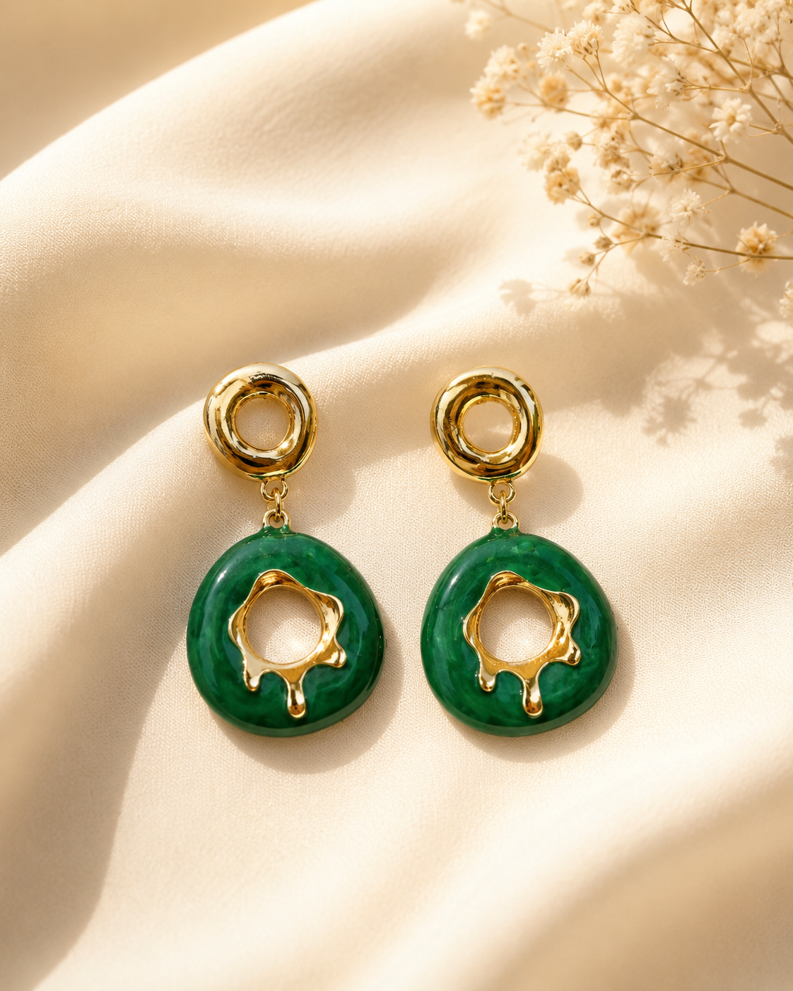 Elara Pebble Ring Drops