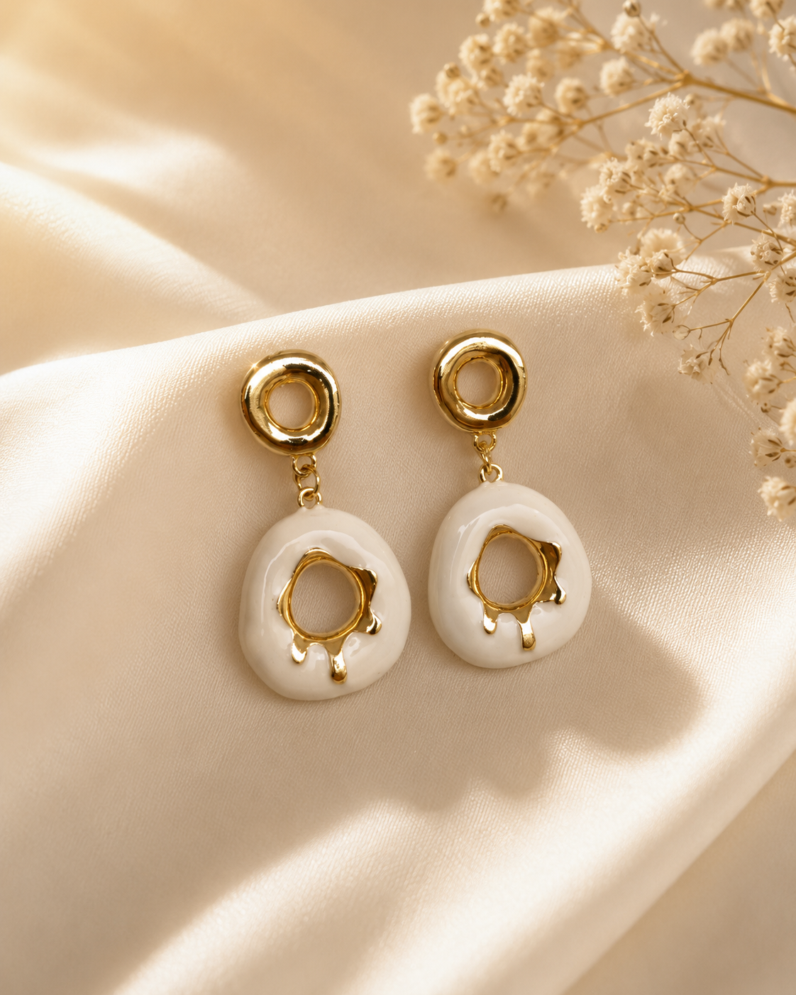 Elara Pebble Ring Drops