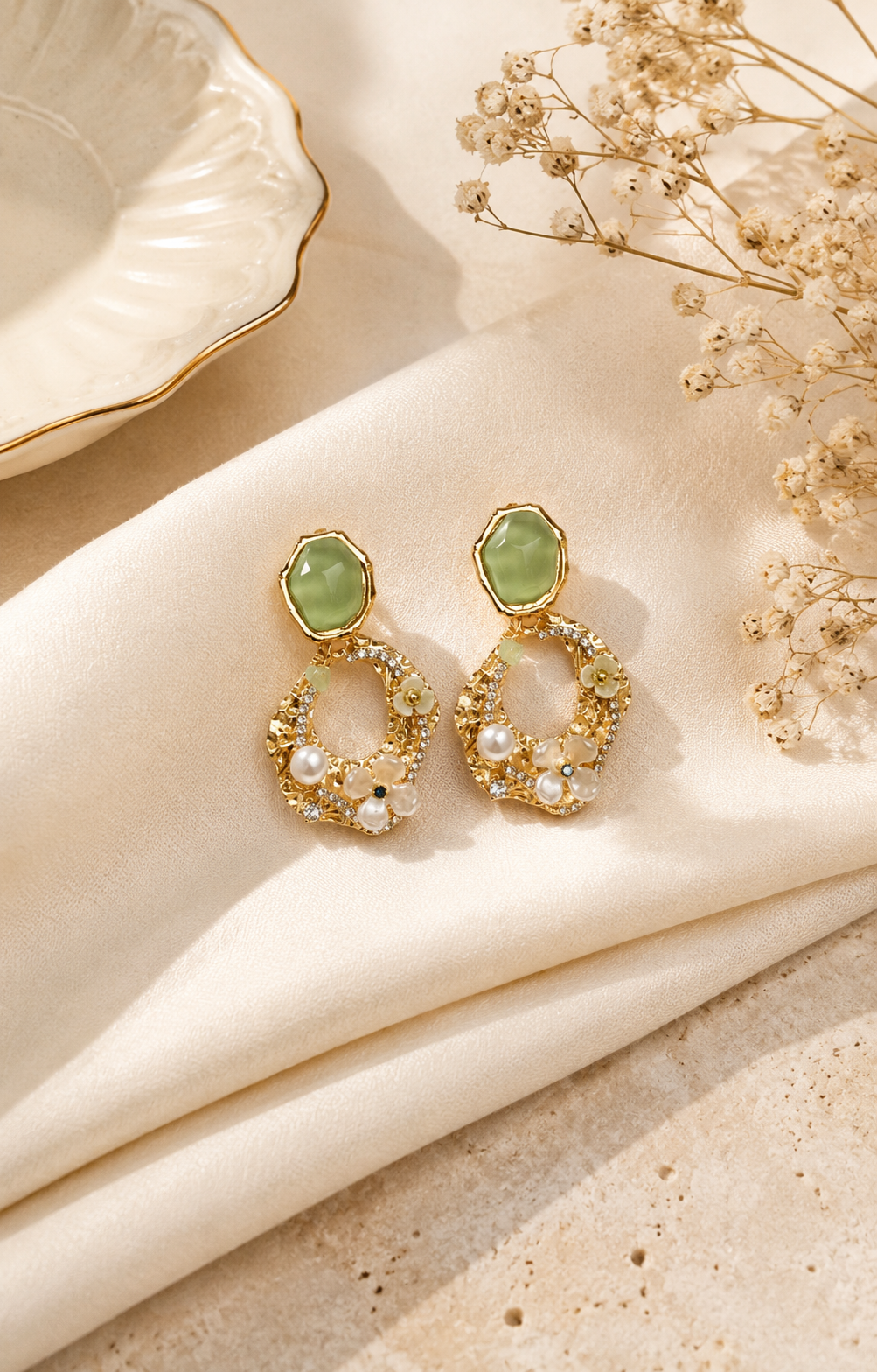 Sianna Pearl Wreath Drops