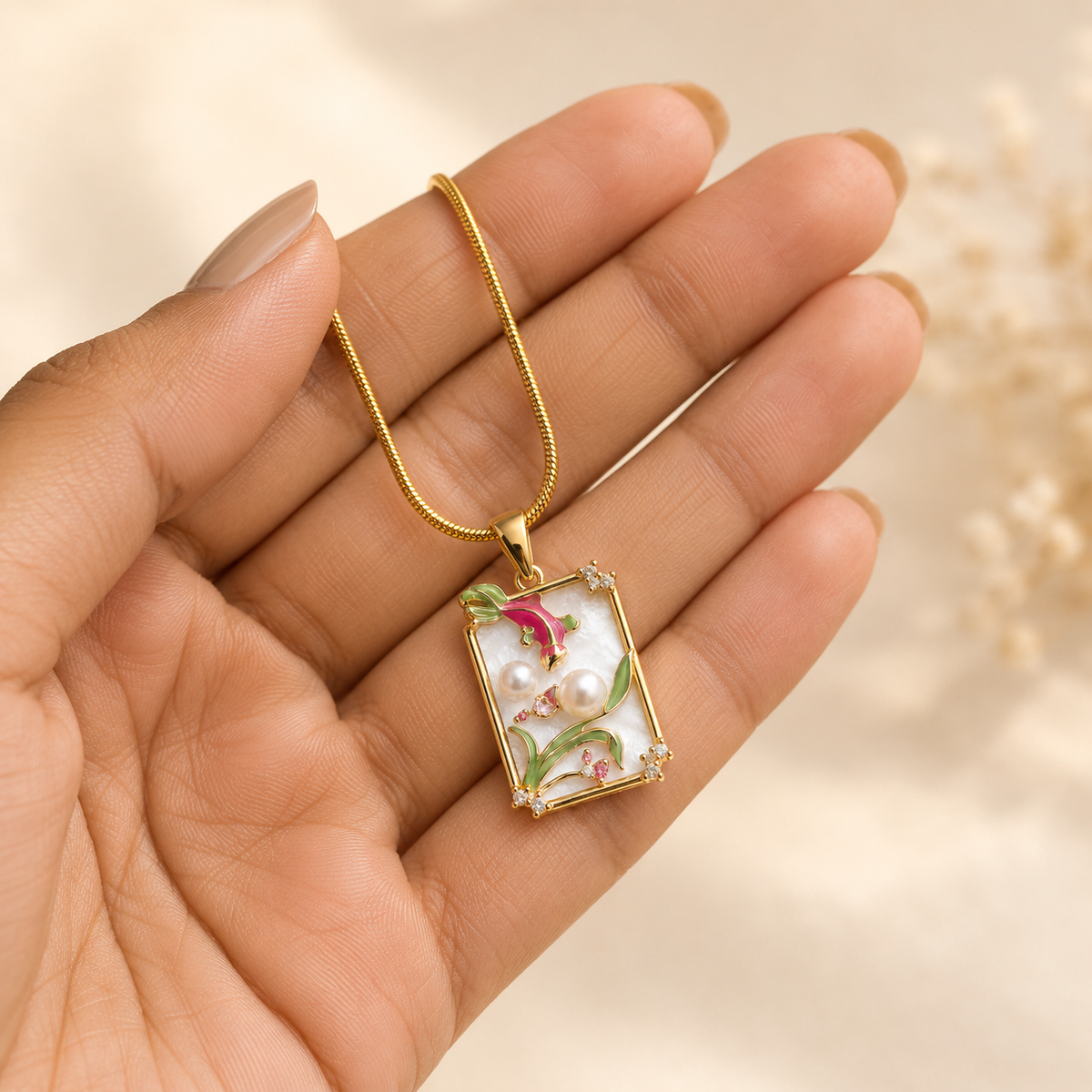 Nyla Lily Panel Pendant