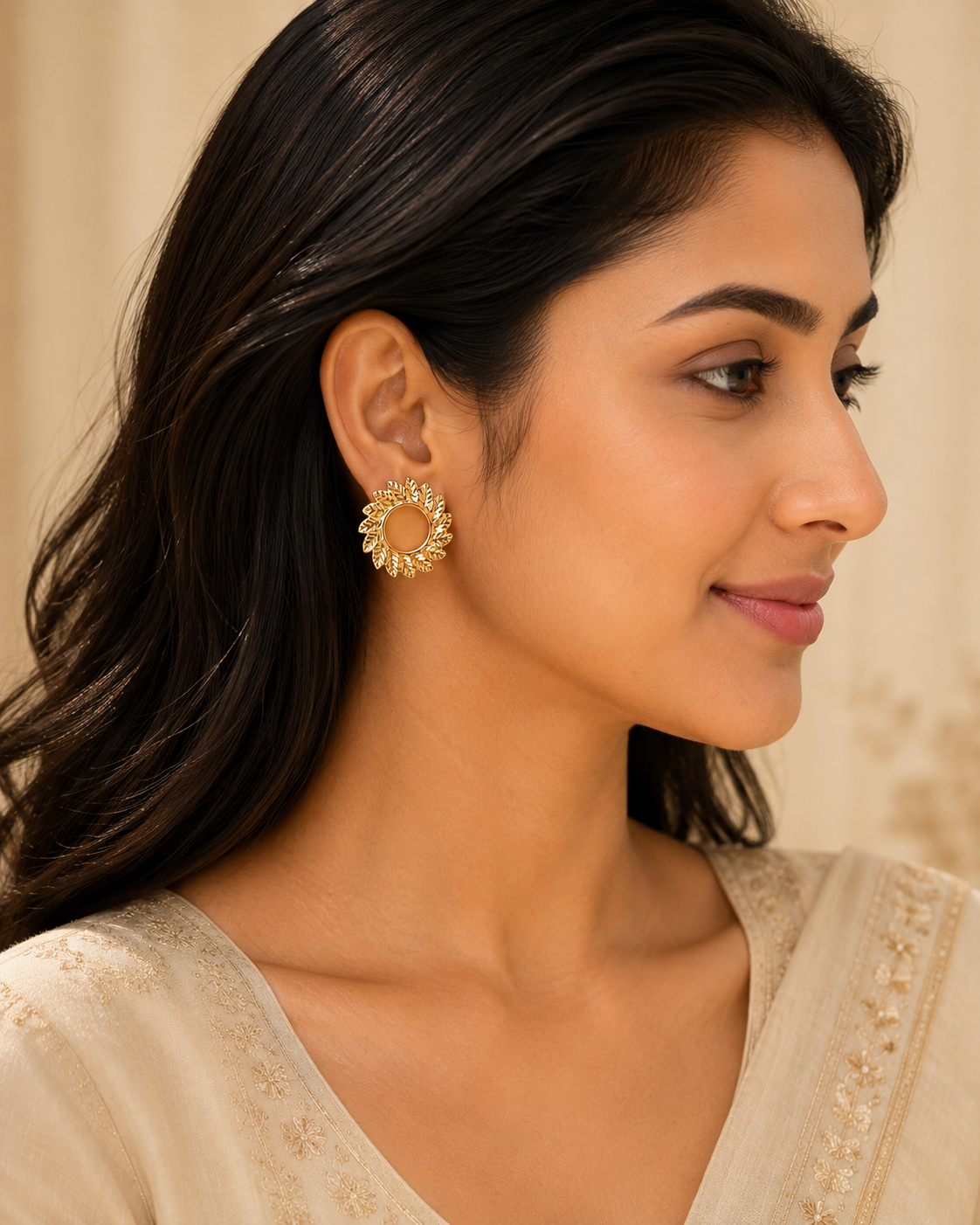 Laurel Gold Wreath Studs