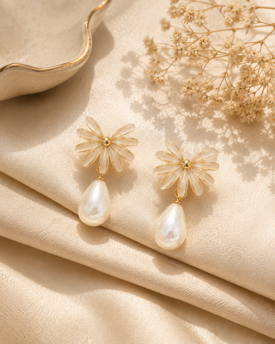 Ivy Bow Pearl Drops