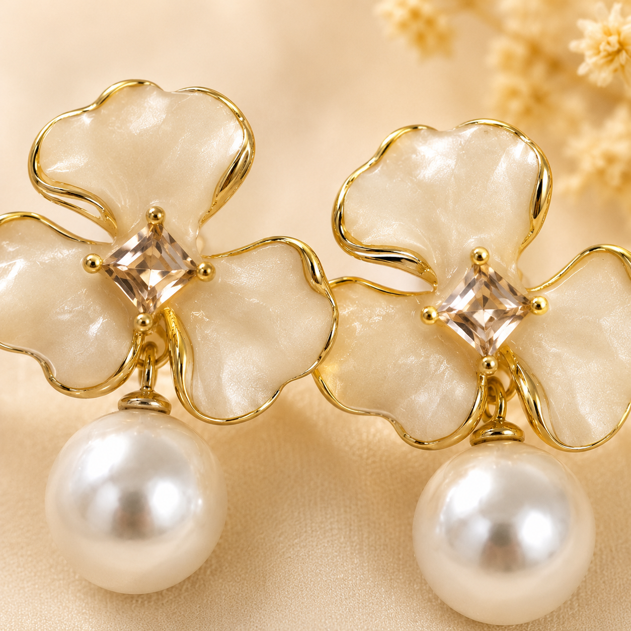 Amaira Flower Pearl Drops