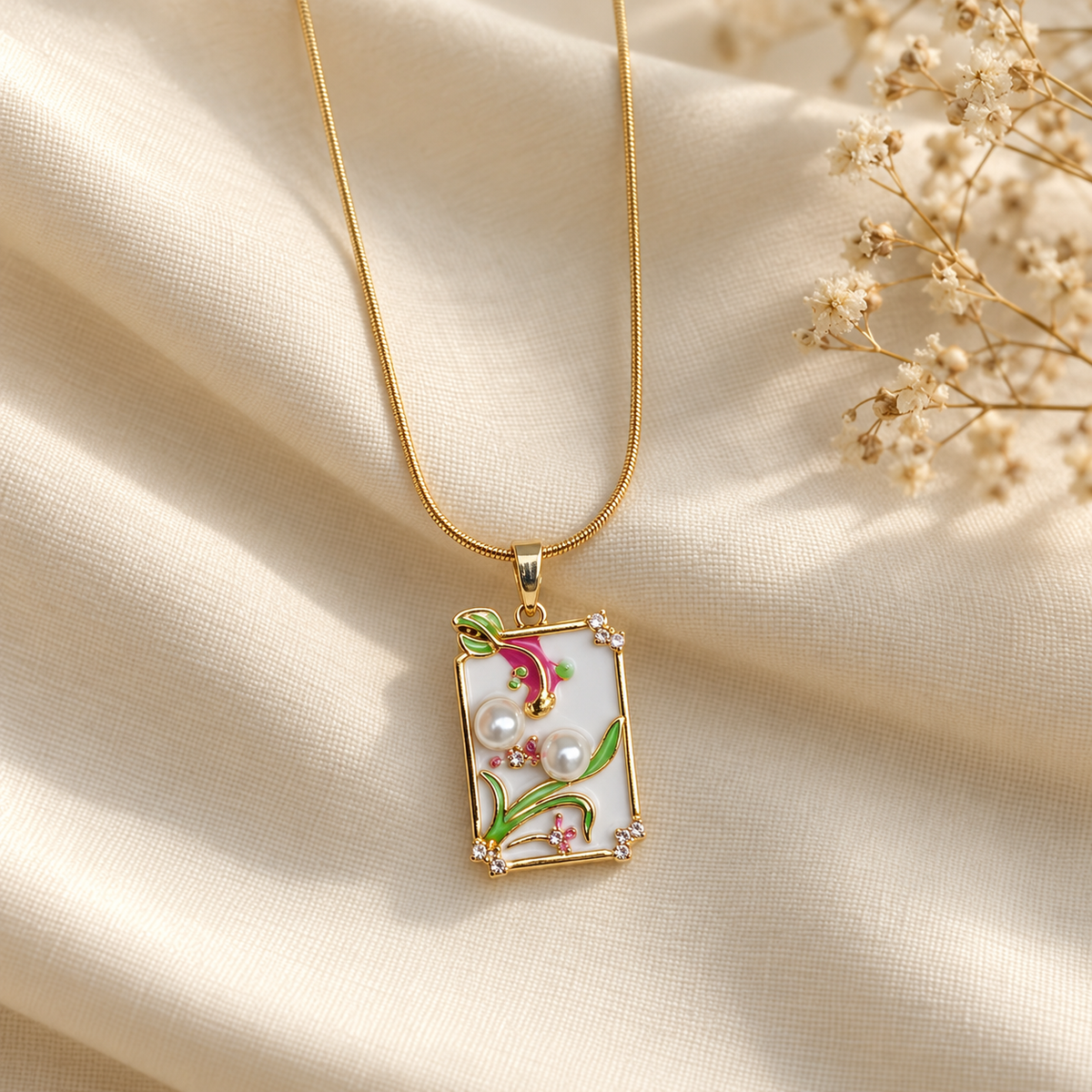 Nyla Lily Panel Pendant