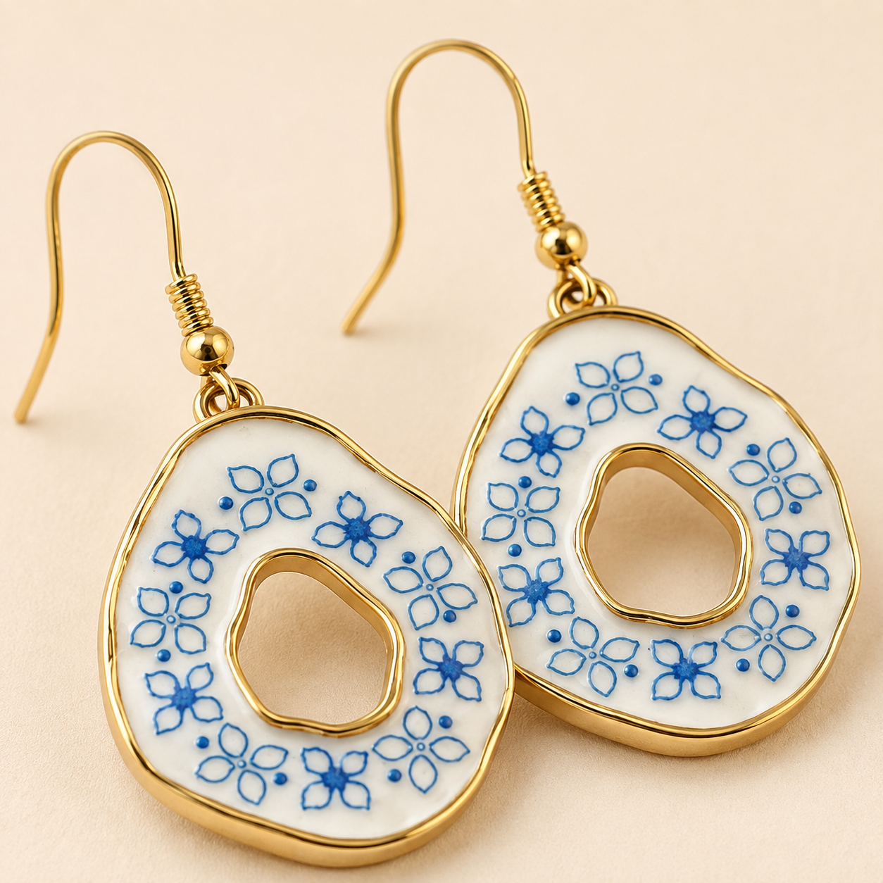 Pia Blue Blossom Porcelain Drops