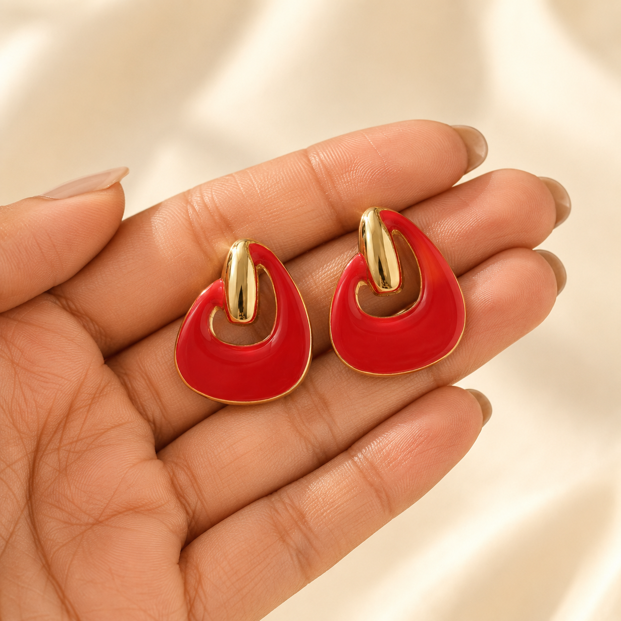 Nyla Enamel Knot Studs