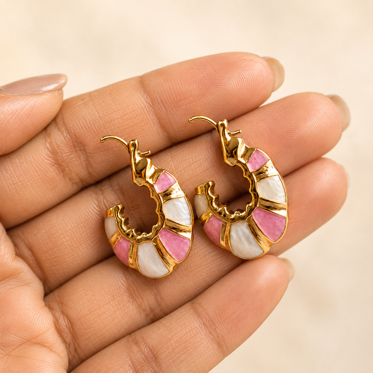 Hana Scalloped Enamel Hoops