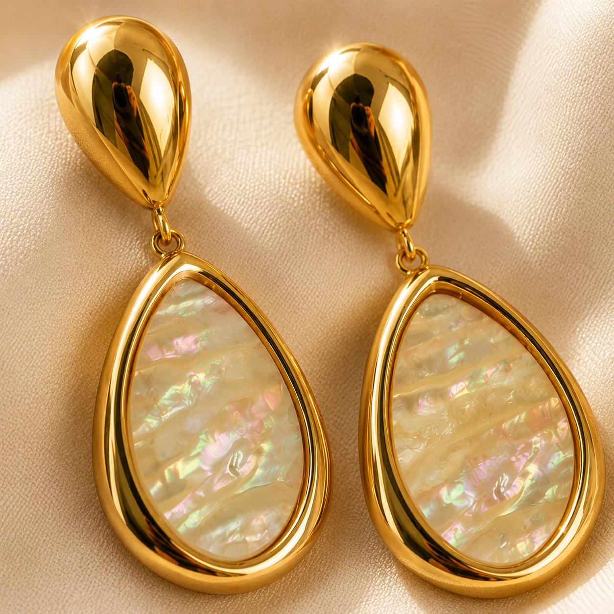 Anvi Teardrop Shell Drops