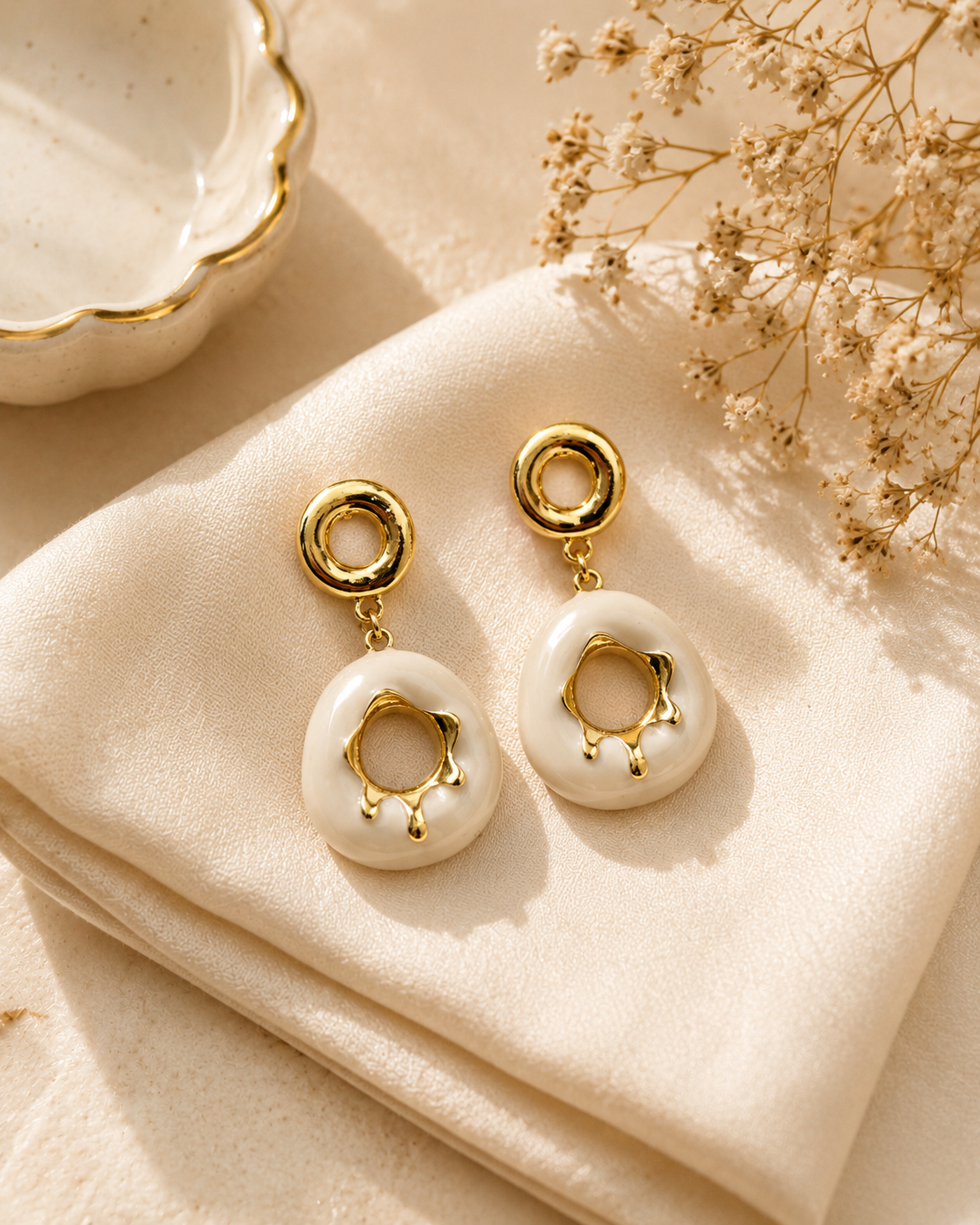 Elara Pebble Ring Drops
