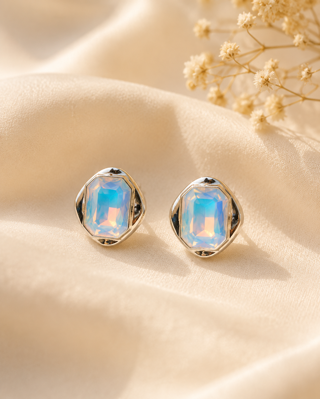 Aurelia Crystal Studs