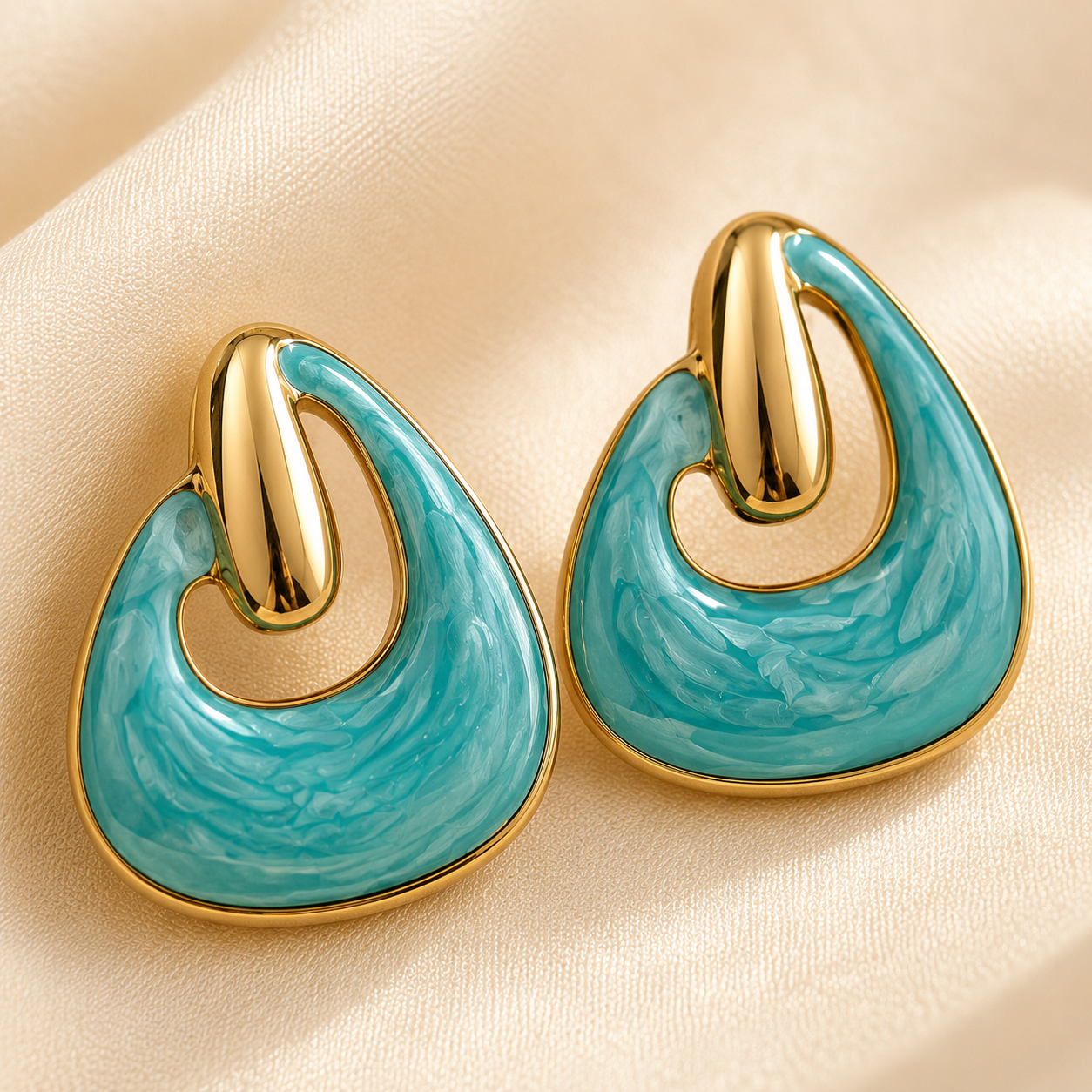 Nyla Enamel Knot Studs