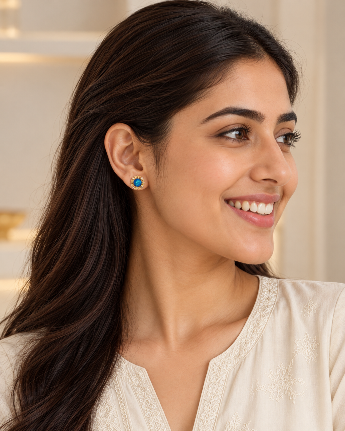 Siyana Blue Halo Studs