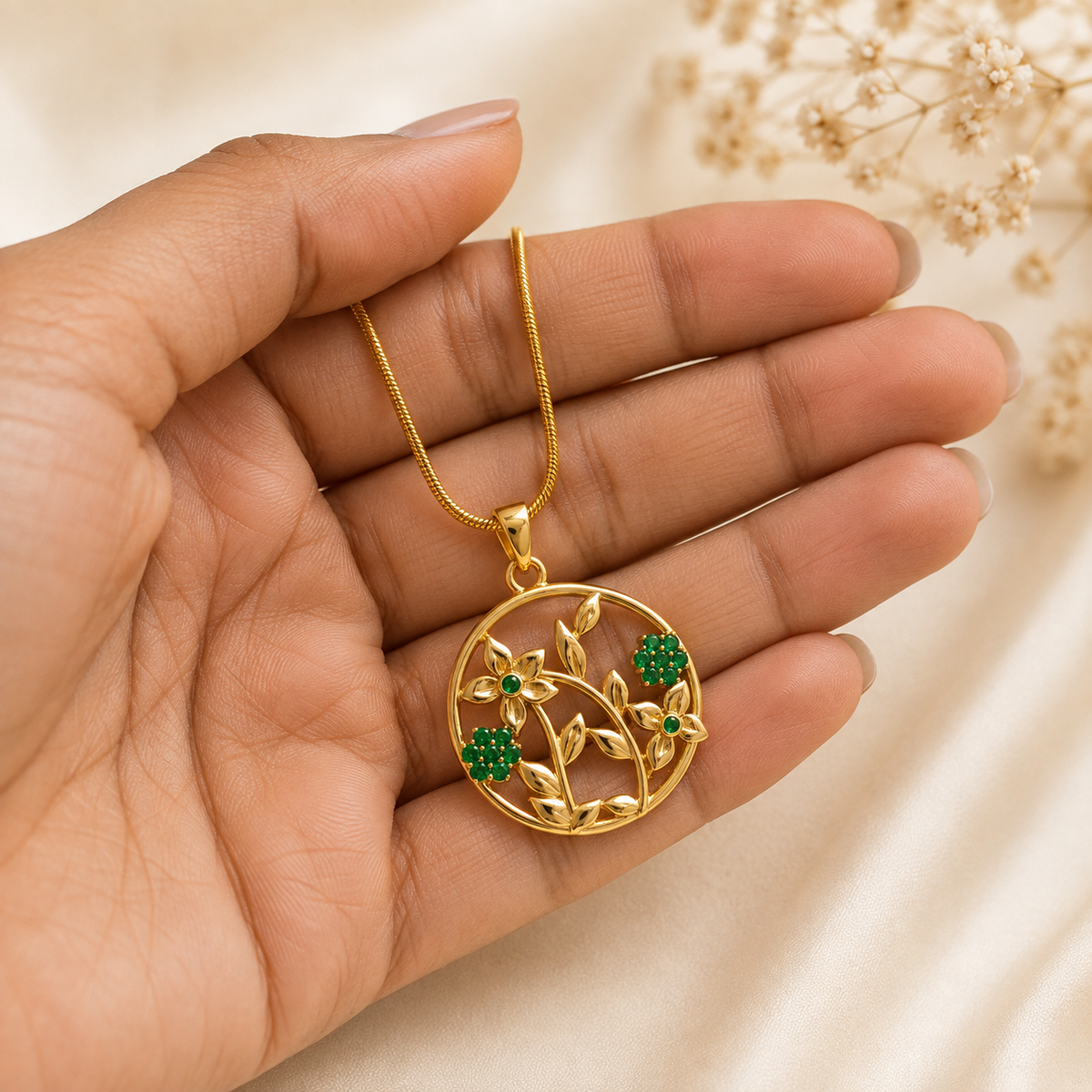 Isha Meadow Pendant