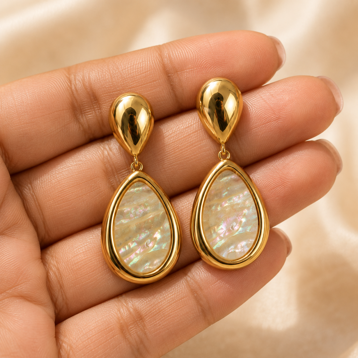Anvi Teardrop Shell Drops