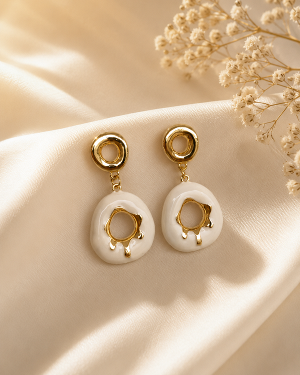 Elara Pebble Ring Drops