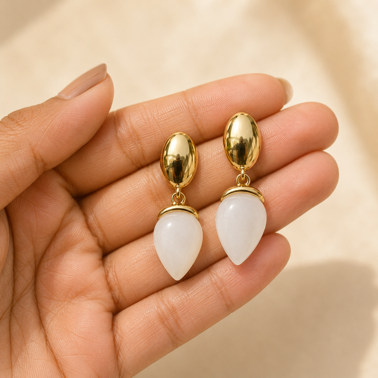 Liyana Teardrop Glow Drops