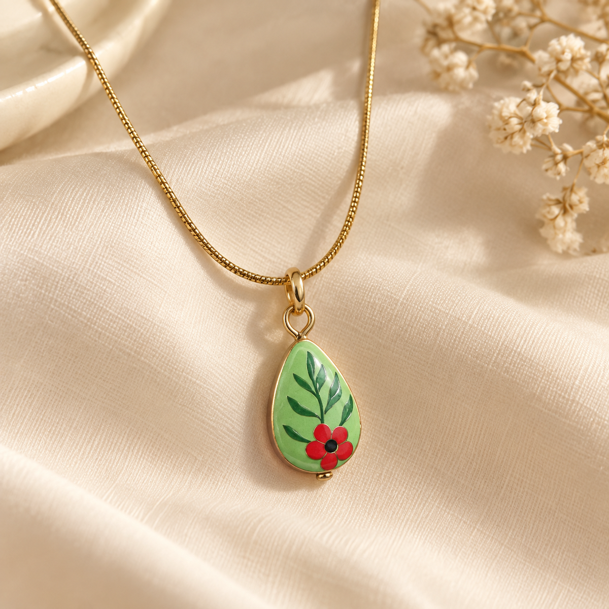 Ivy Green Blossom Pendant