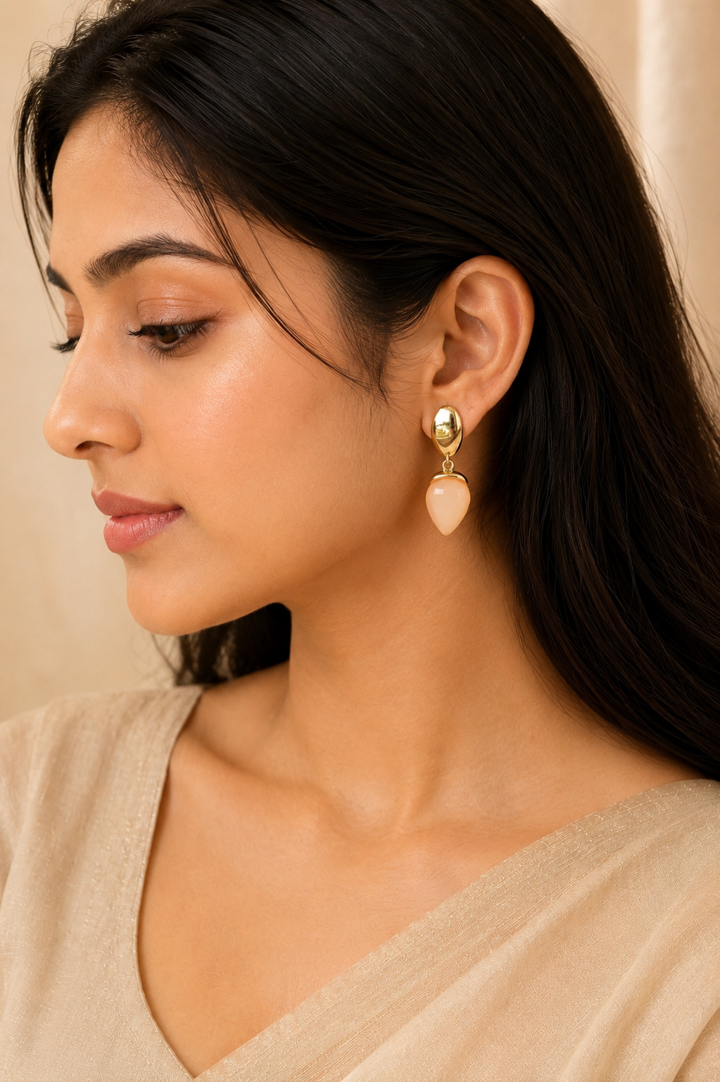 Liyana Teardrop Glow Drops