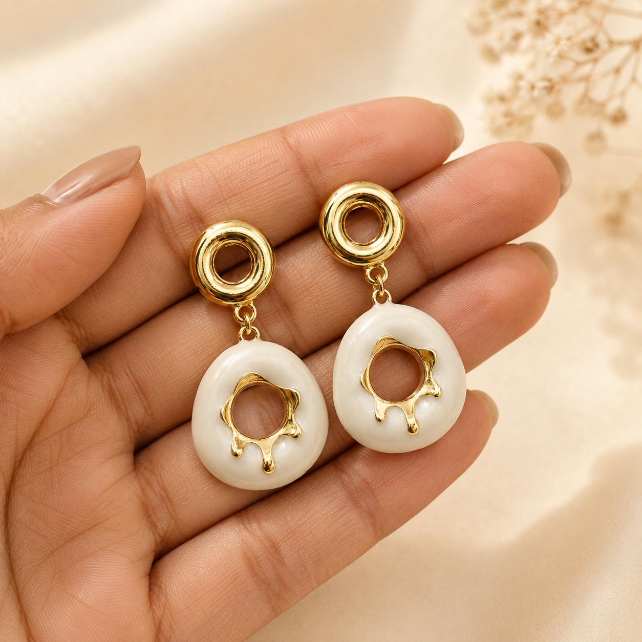 Elara Pebble Ring Drops